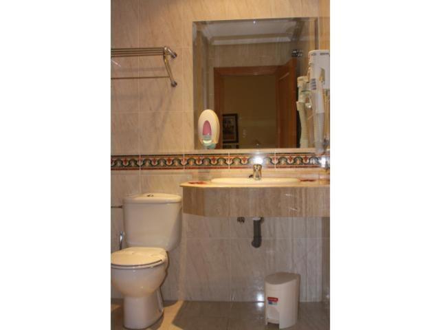 Hostal Castilla Бенавенте Номер фото