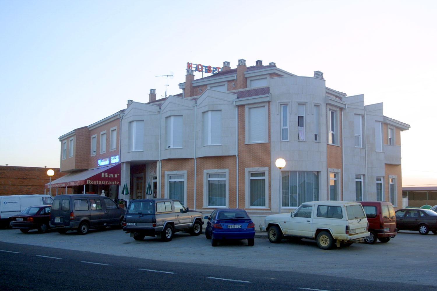 Hostal Castilla Бенавенте Экстерьер фото